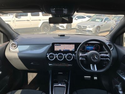 2025 Mercedes-BENZ GLA photo 8