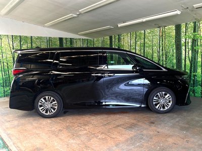 2025 Toyota ALPHARD 照片 32