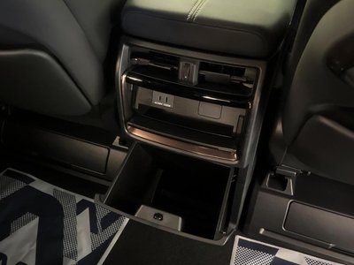 2025 Toyota ALPHARD 照片 44