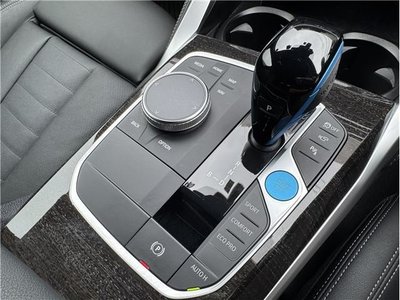 2022 BMW I4 缩略图 17