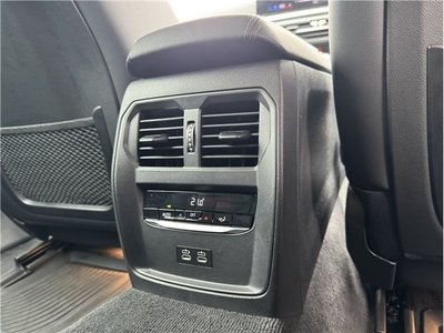 2022 BMW I4 缩略图 36