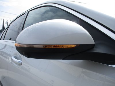 2026 Mercedes-BENZ C-CLASS thumbnail 68
