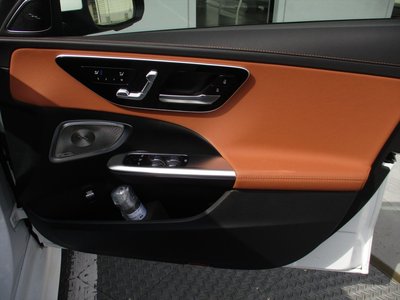 2026 Mercedes-BENZ C-CLASS thumbnail 24