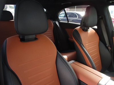 2026 Mercedes-BENZ C-CLASS photo 13