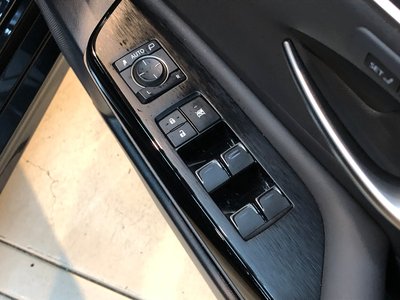 2023 Lexus ES photo 15