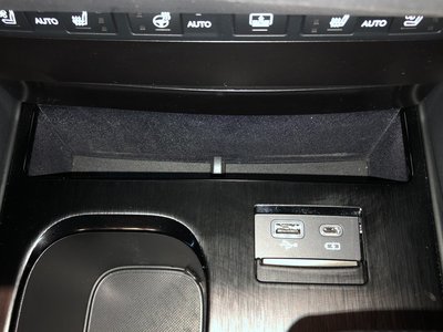 2023 Lexus ES thumbnail 35