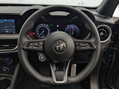 صورة 14 لـ 2024 ALFA Romeo STELVIO