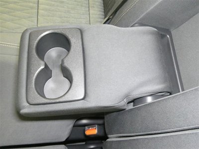 صورة 29 لـ 2025 Toyota ALPHARD