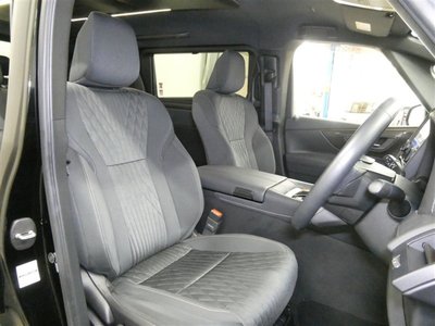 صورة 25 لـ 2025 Toyota ALPHARD