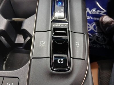 2022 Toyota CROWN CROSSOVER — фото 30