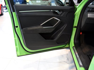 صورة مصغرة 23 لـ 2021 AUDI RS Q3 SPORTBACK