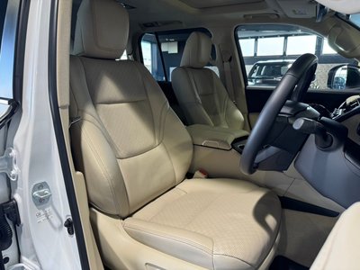 2023 Toyota LAND CRUISER 300 — фото 40