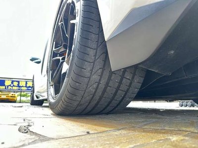صورة مصغرة 30 لـ 2012 Lamborghini AVENTADOR