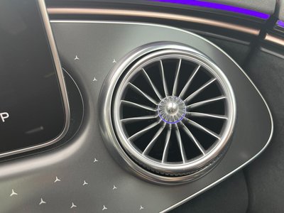 2023 Mercedes-BENZ EQE thumbnail 25