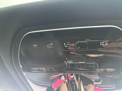 2023 Mercedes-BENZ EQE photo 12