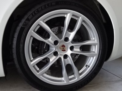 2015 Porsche CAYMAN thumbnail 47