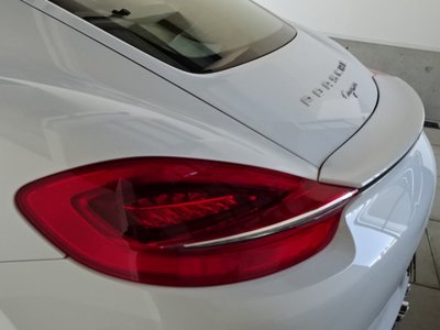 2015 Porsche CAYMAN thumbnail 44