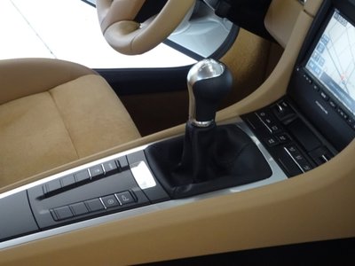 2015 Porsche CAYMAN thumbnail 24