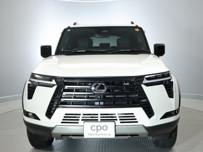 صورة 12 لـ 2025 Lexus GX