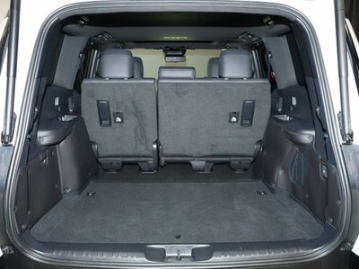 صورة 7 لـ 2025 Lexus GX