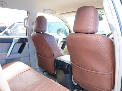 صورة 10 لـ 2018 Toyota LAND CRUISER PRADO