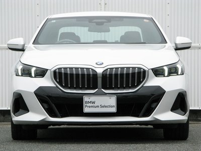 2024 BMW 5 SERIES — фото 6