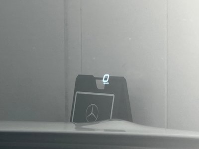 2025 Mercedes-BENZ C-CLASS AMG thumbnail 35