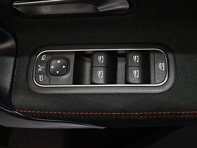 2025 Mercedes-BENZ CLA thumbnail 31