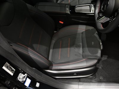 2025 Mercedes-BENZ CLA thumbnail 18