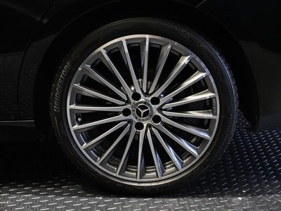 2025 Mercedes-BENZ CLA photo 12
