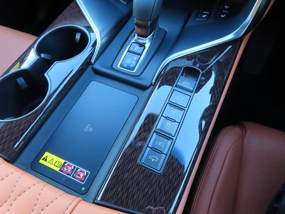 2026 Lexus LX — миниатюра 73