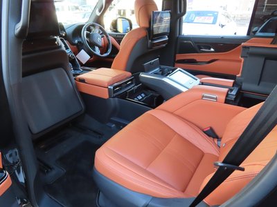 2026 Lexus LX — миниатюра 33