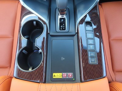 2026 Lexus LX — миниатюра 37