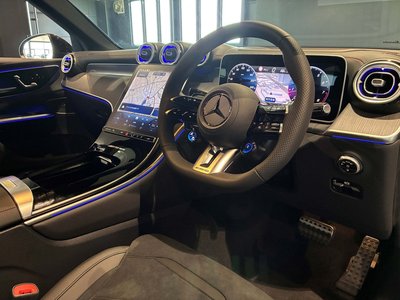صورة 13 لـ 2025 Mercedes-BENZ GLC AMG