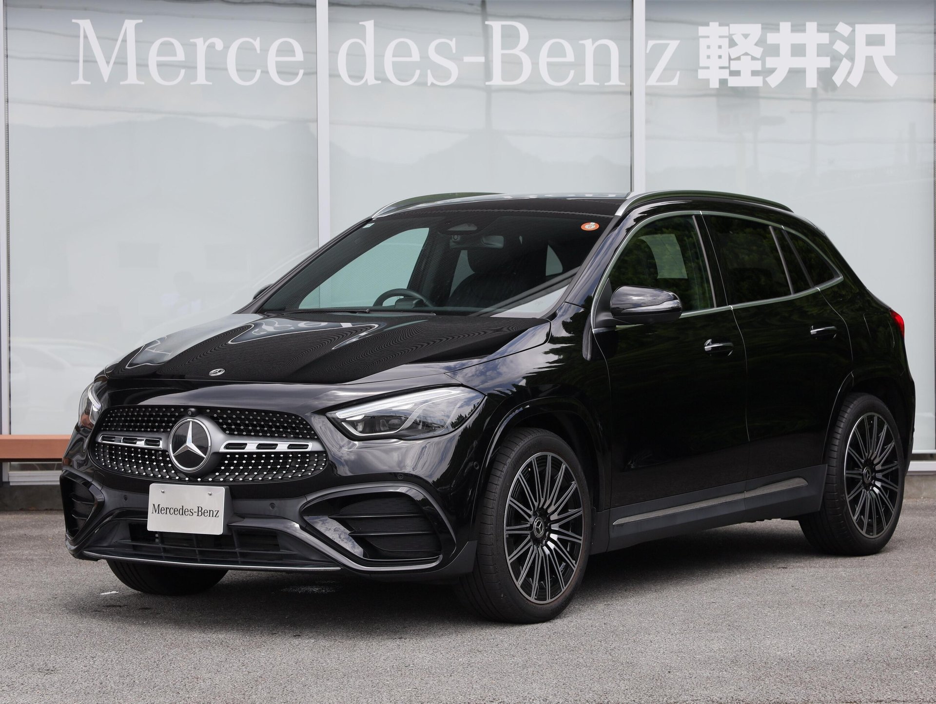 2024 Mercedes-BENZ GLA photo 1