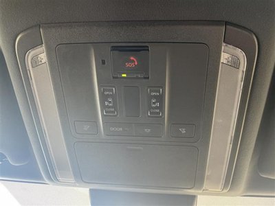2025 Toyota ALPHARD — фото 17