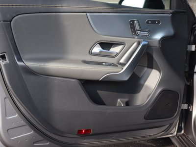 صورة 28 لـ 2019 Mercedes-BENZ A-CLASS AMG