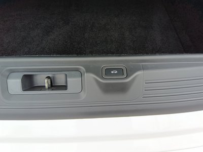 2019 LAND Rover RANGE ROVER — миниатюра 119