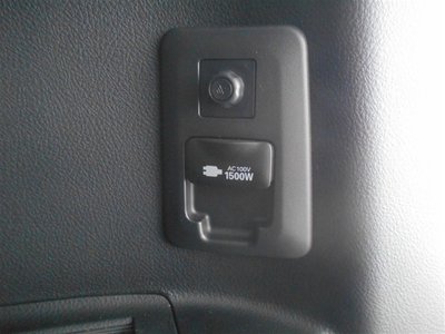 صورة 32 لـ 2023 Toyota ALPHARD