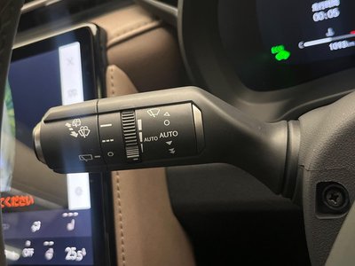 2025 Lexus LBX thumbnail 47