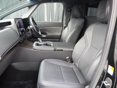 2023 Lexus LM 照片 11