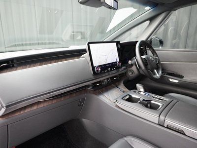 2023 Lexus LM 照片 12