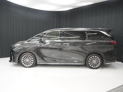 2023 Lexus LM 照片 3