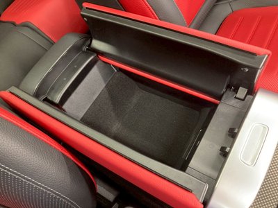 2025 Mercedes-BENZ C-CLASS AMG 缩略图 44