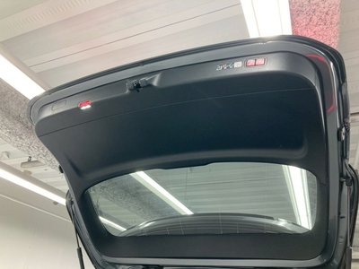 2025 Mercedes-BENZ C-CLASS AMG 缩略图 72