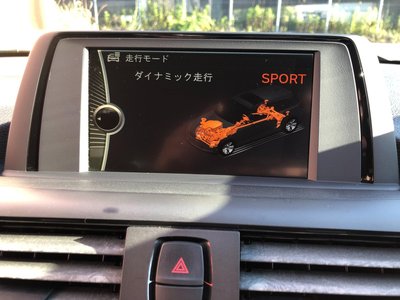 2011 BMW 1 SERIES thumbnail 17