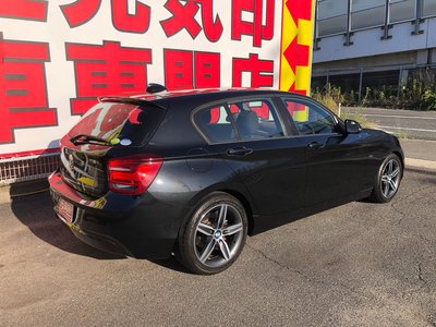 2011 BMW 1 SERIES photo 4