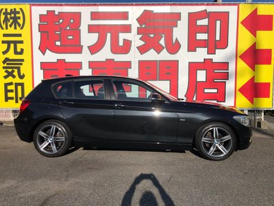 2011 BMW 1 SERIES photo 3