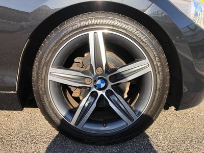 2011 BMW 1 SERIES photo 11