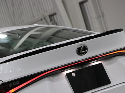صورة 61 لـ 2024 Lexus IS